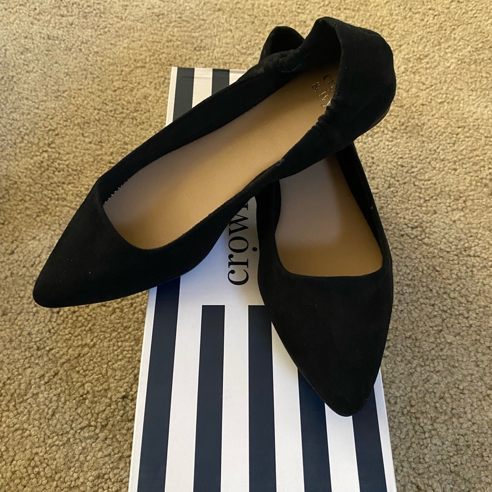 Crown & Ivy Black Suede Flats